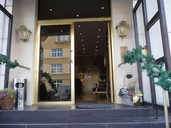 Hotel Gr\u00FCnewald Hannover